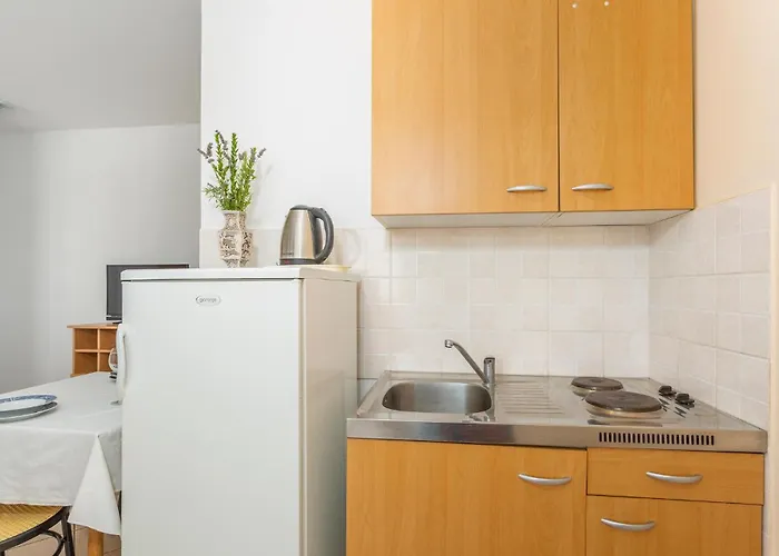Beautiful In Apartman